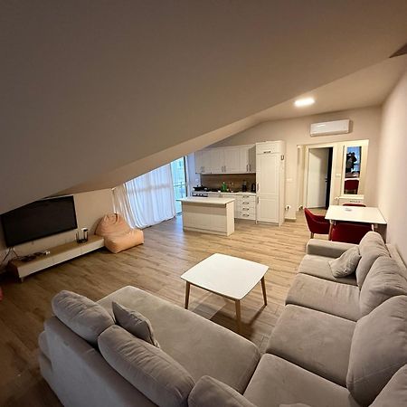 Shengjin Apartaments Extérieur photo