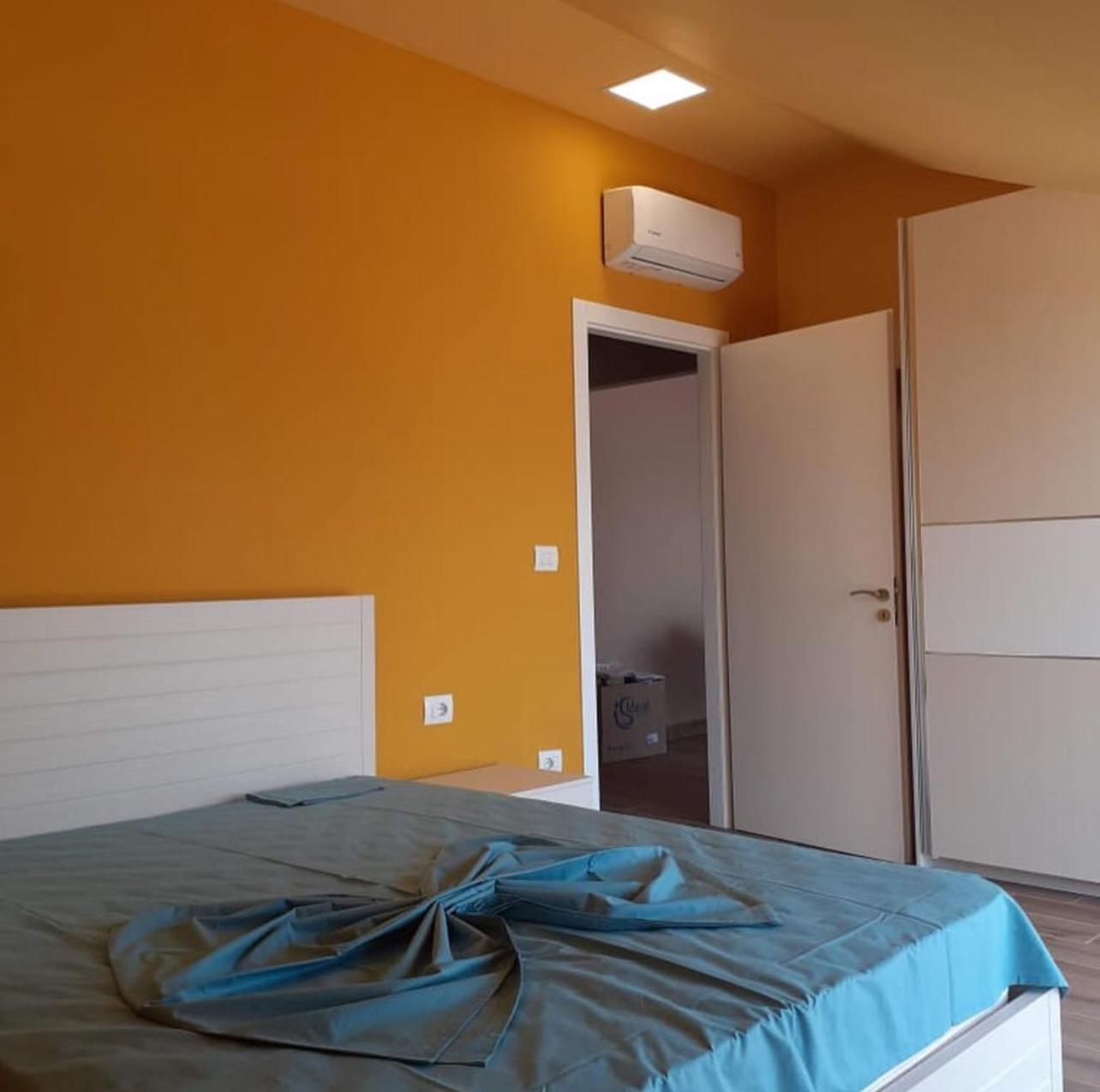 Shengjin Apartaments Extérieur photo
