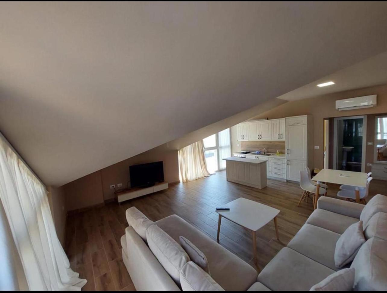 Shengjin Apartaments Extérieur photo