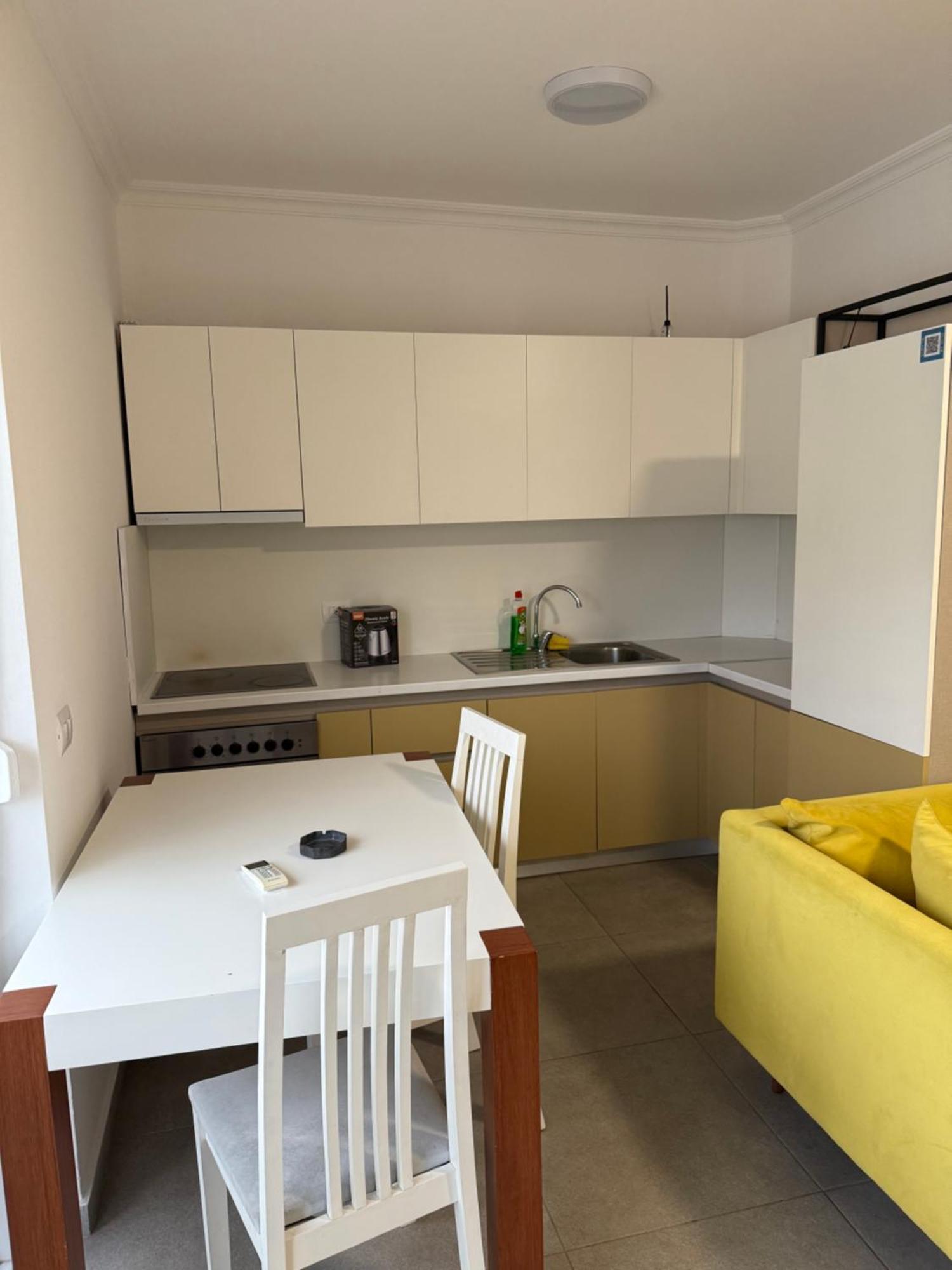 Shengjin Apartaments Extérieur photo