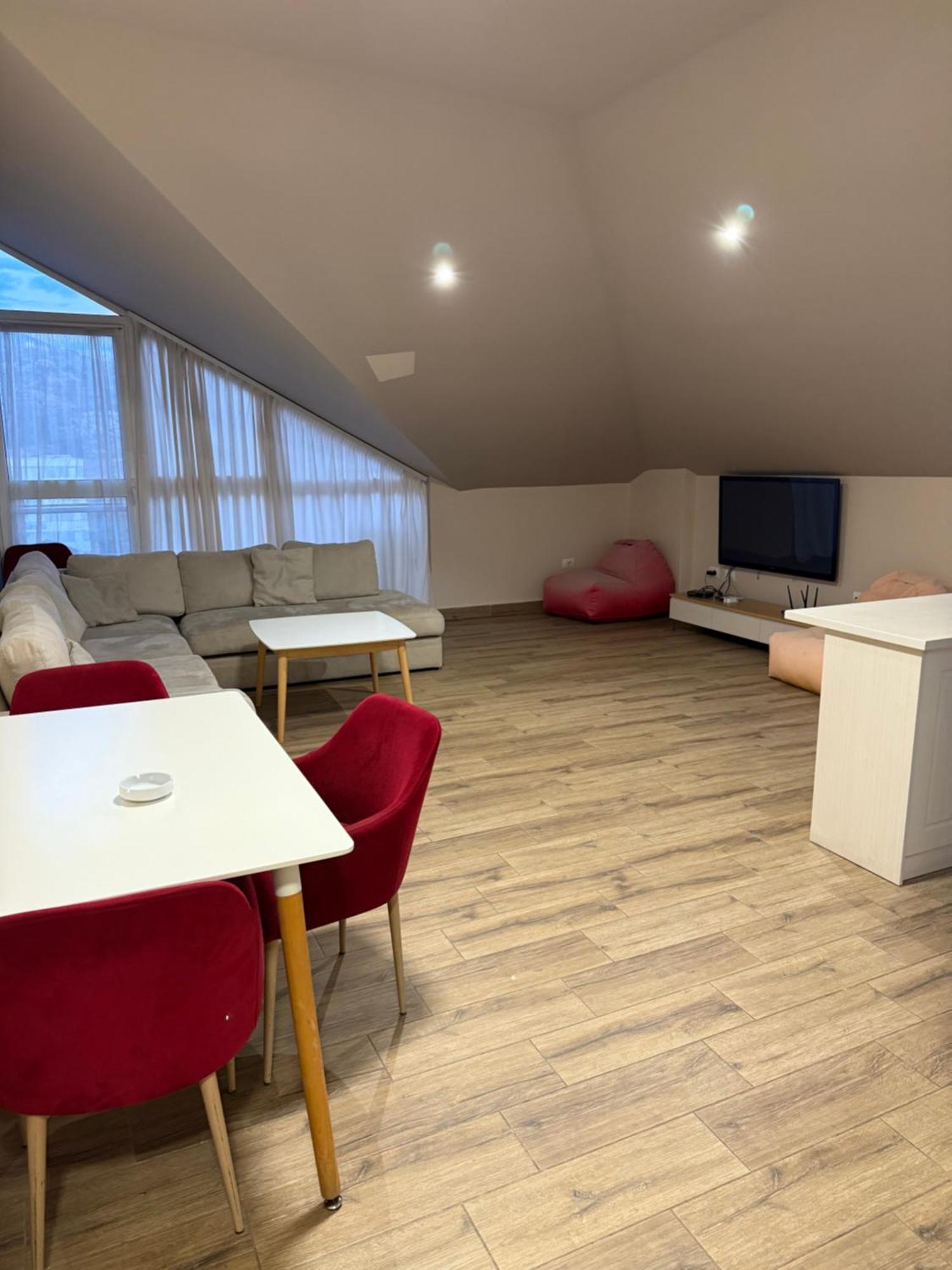 Shengjin Apartaments Extérieur photo